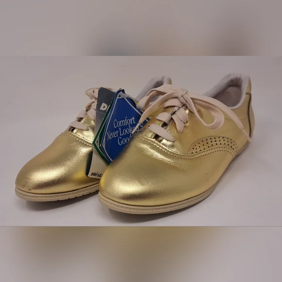 NWT Daniel Green Women's Comfort Sneakers Shoes Lace Up Dri-lex 90s Y2K 6 US - Picture 1 of 16